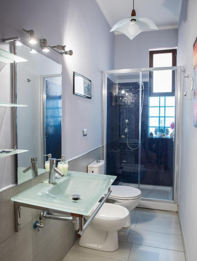 La Castellese Bed & Breakfast Aci Castello Luaran gambar