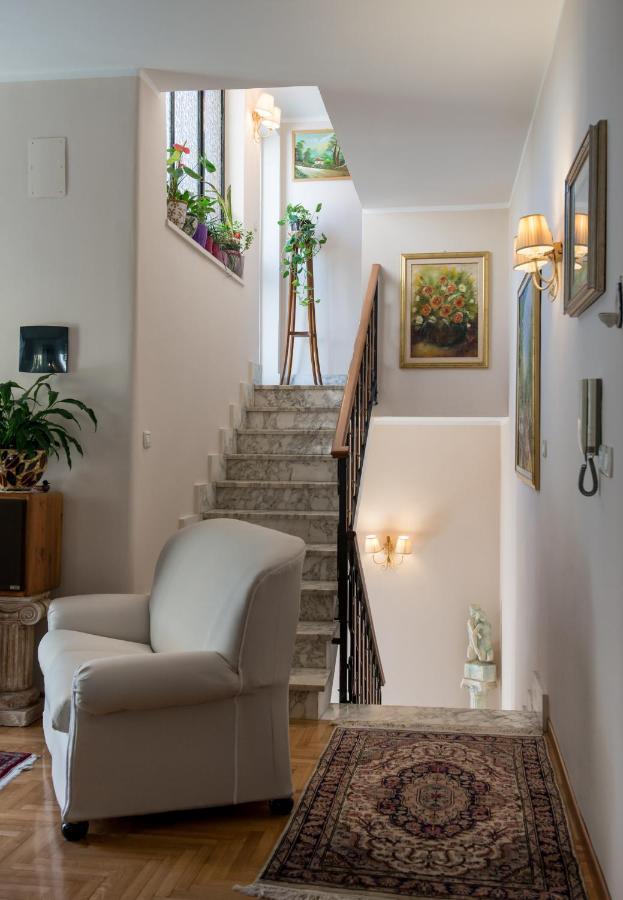 La Castellese Bed & Breakfast Aci Castello Luaran gambar